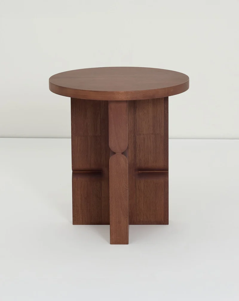 Nobodinoz Noon Hocker und Beistelltisch gebeiztes Holz