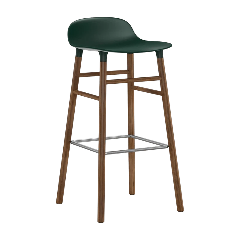 Tabouret de bar en noyer naturel et pp vert 75 cm Form - Normann Copenhagen