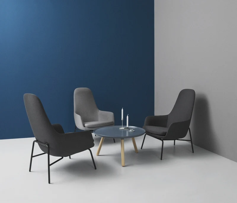 Fauteuil haut avec pieds en acier noir et assise en cuir noir Era - Normann Copenhagen