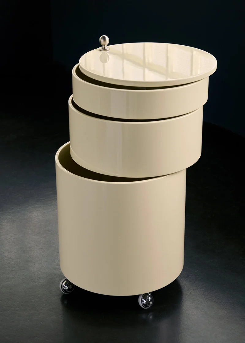 Table d'appoint sur roues en bois moulé crème Barboy - Verpan