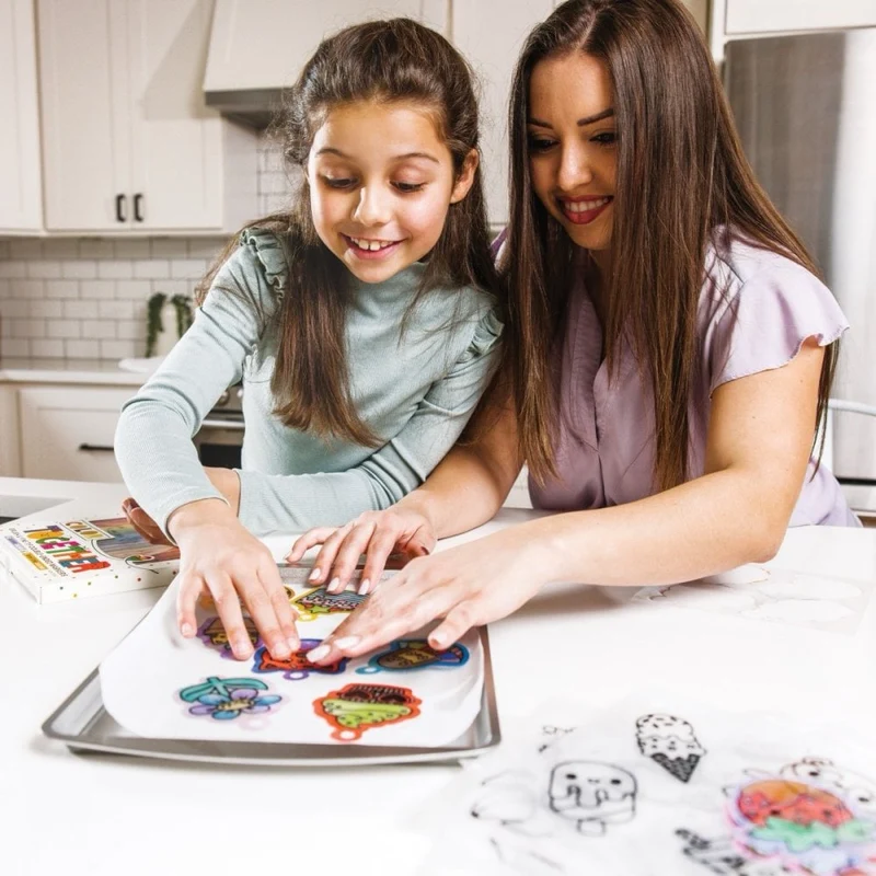 DIY SHRINK IT ART KIT - FUN FRIENDS (6 YEARS+)