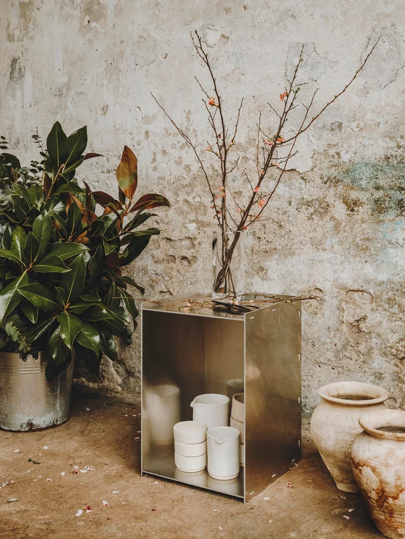 Table de chevet en aluminium 32,8 x 33,8 x 48,1 cm Rivet - Frama