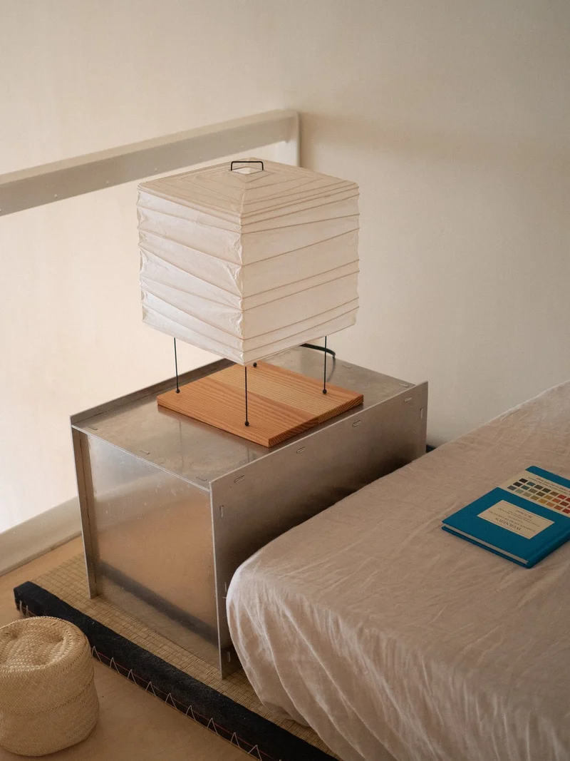 Table de chevet en aluminium 32,8 x 33,8 x 48,1 cm Rivet - Frama