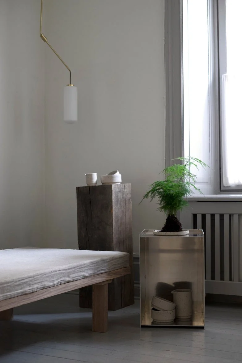 Table de chevet en aluminium 32,8 x 33,8 x 48,1 cm Rivet - Frama