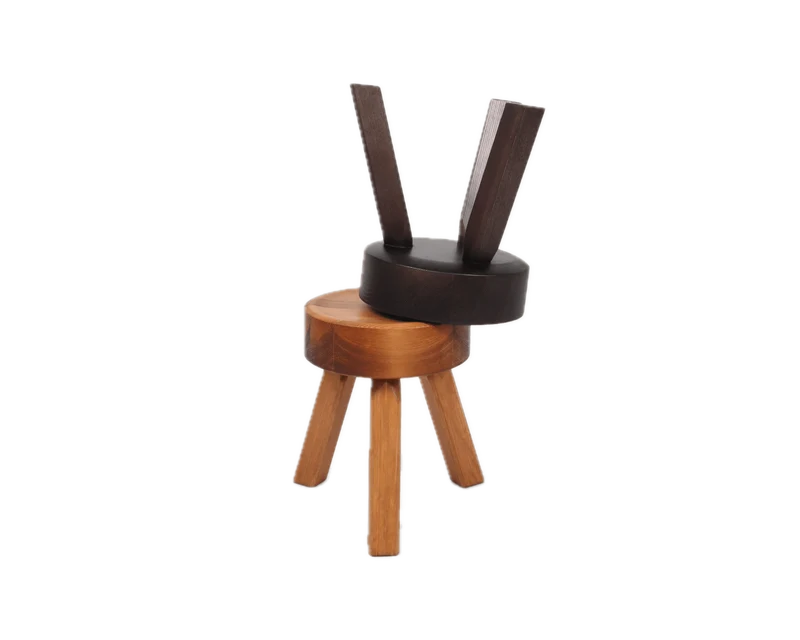 Tabouret rond en pin brun chaud 32,5 x 30,5 x 32,5 cm AML - Frama