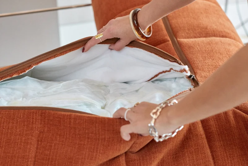 Canapé convertible en polyester recyclé orange 208x104x77cm Cozypad - Innovation living