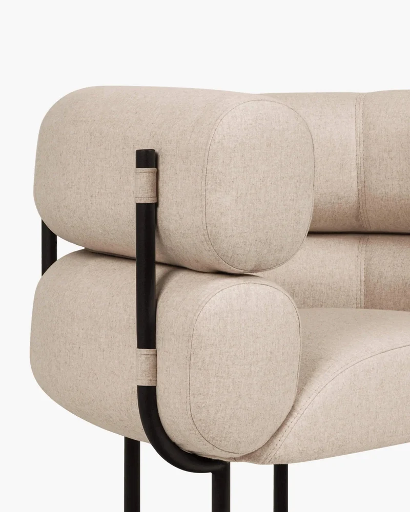 Fauteuil en acier et laine bouclé beige 71,2cm Ubi Mini - noo.ma