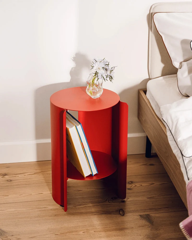 Table d'appoint en acier rouge tomate 32,3x50cm Wa - Noo.ma