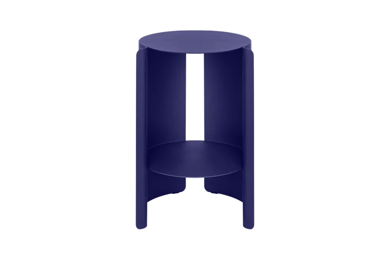 Table d'appoint en acier bleu myrtille 32,3x50cm Wa - Noo.ma
