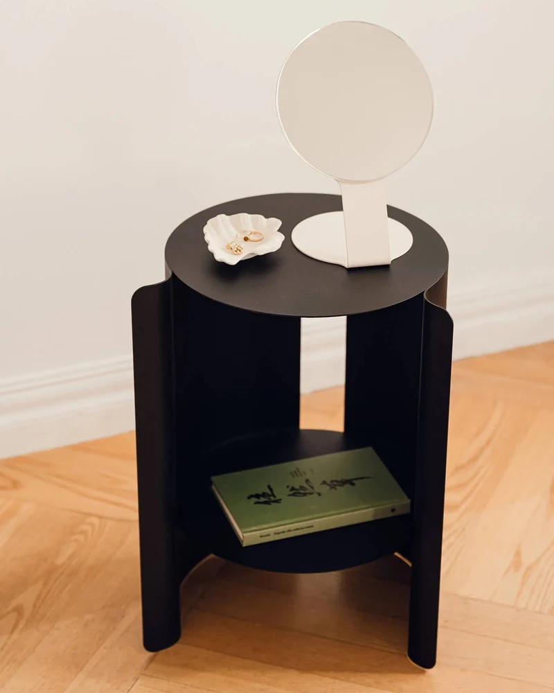 Table d'appoint en acier noir volcan 32,3x50cm Wa - Noo.ma