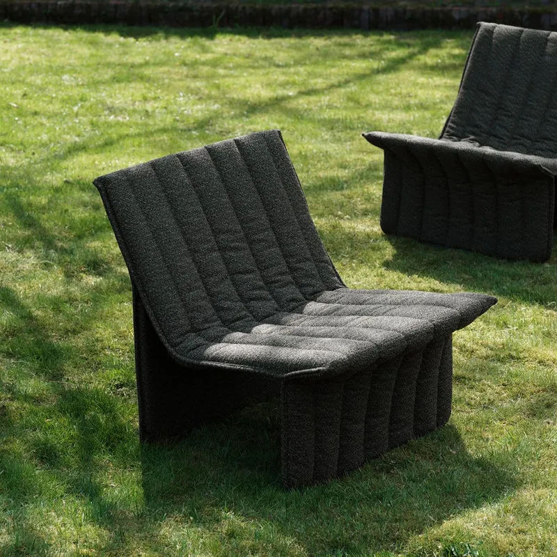 Fauteuil en acier et tissu bouclé noir et beige 70x68cm Limit - Normann Copehagen