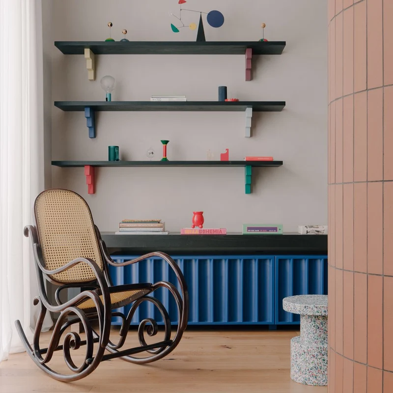 Tabouret en polyéthylène recyclé gris Bit Stool - Normann Copenhagen
