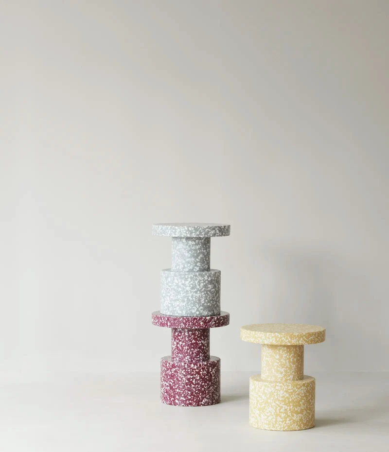 Tabouret en polyéthylène recyclé moutarde Bit Stool - Normann Copenhagen
