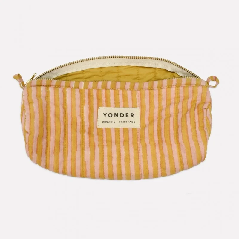 QUILTED BARREL CASE