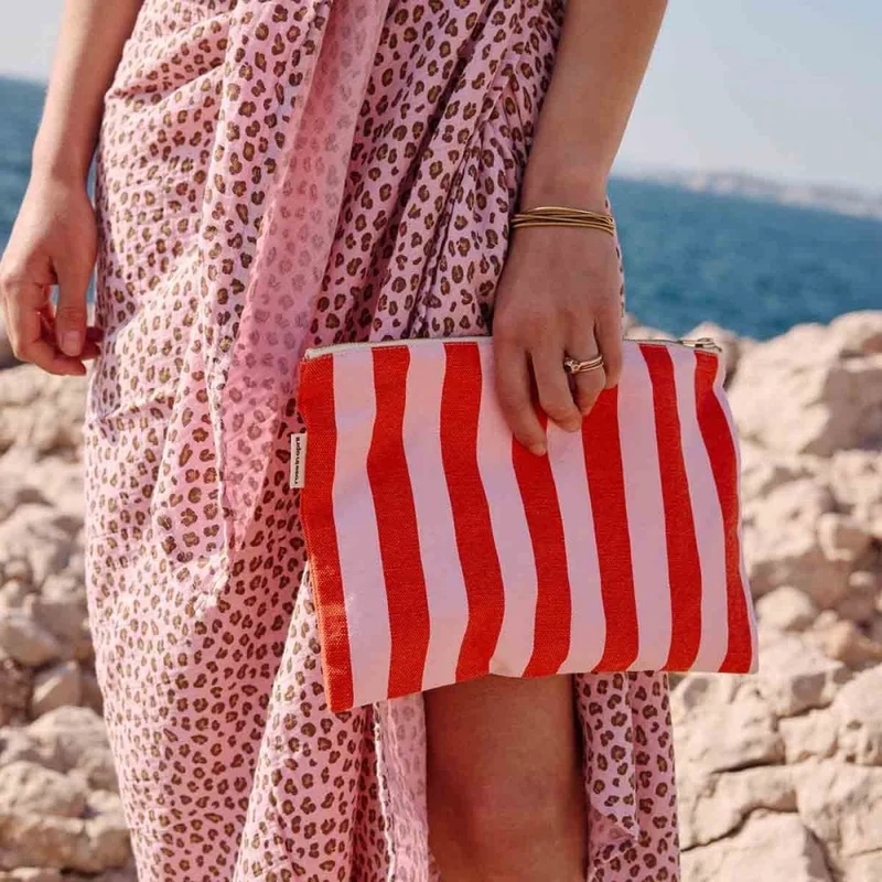 LILI LARGE FLAT POUCH