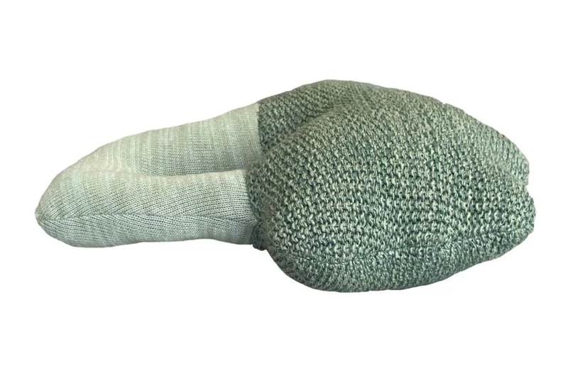 Lorena Canals Gestricktes Kissen Brucy the Broccoli