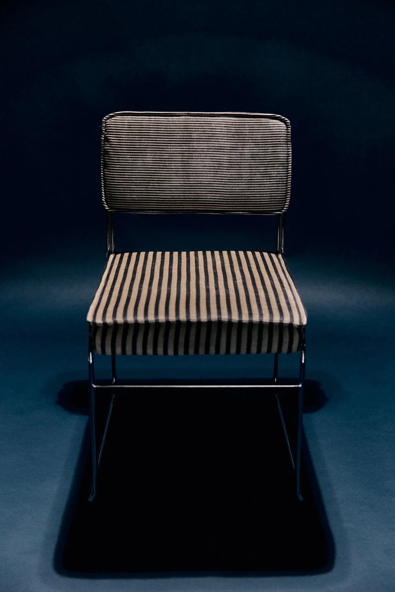 Chaise en acier chromé et tissu rayé 51,5x62,5x83,5cm Endless - HKliving