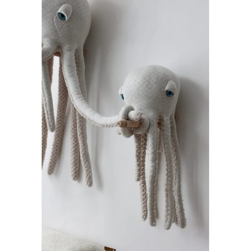 ALBINO OCTOPUS