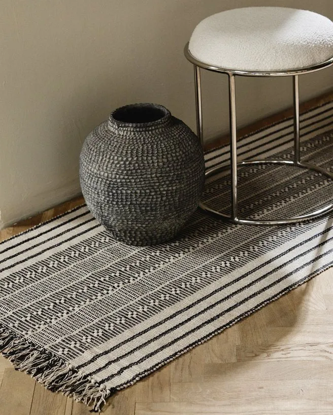 Tabouret rond en acier et tissu blanc 47cm Komati - Nordal