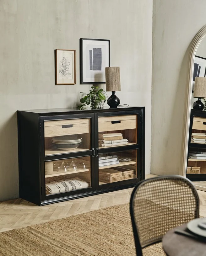 Armoire vitrine en bois noir 148x44x96,5cm Viva - Nordal