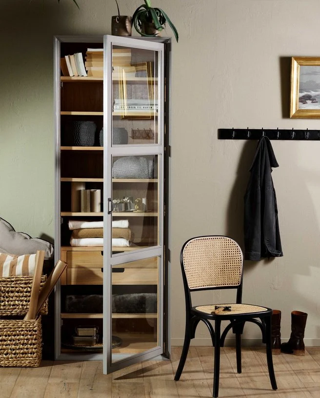 Armoire vitrine en bois gris 76x44x210cm Viva - Nordal