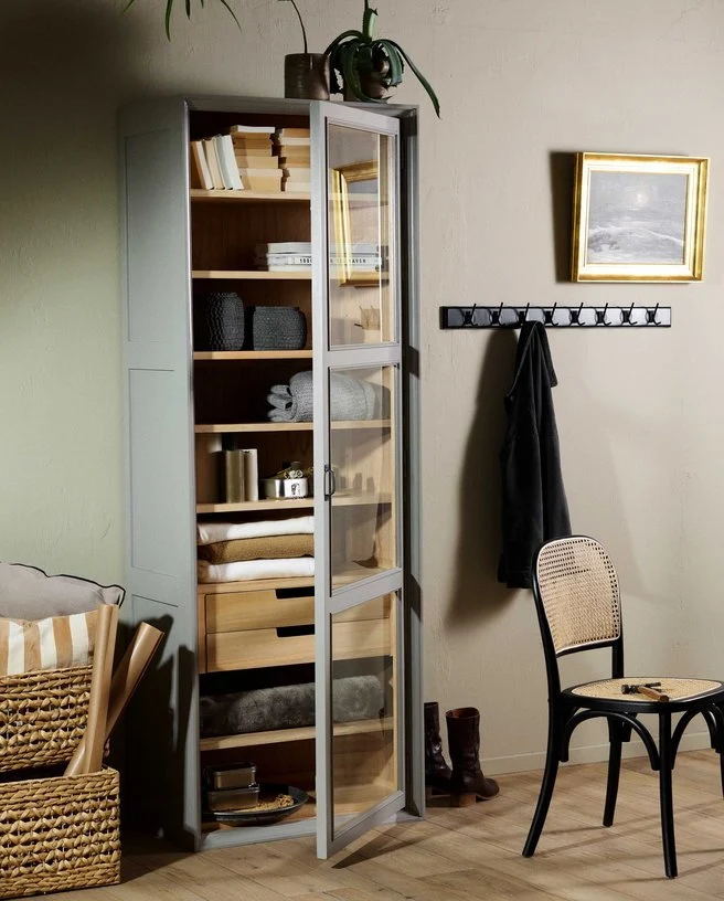 Armoire vitrine en bois gris 76x44x210cm Viva - Nordal