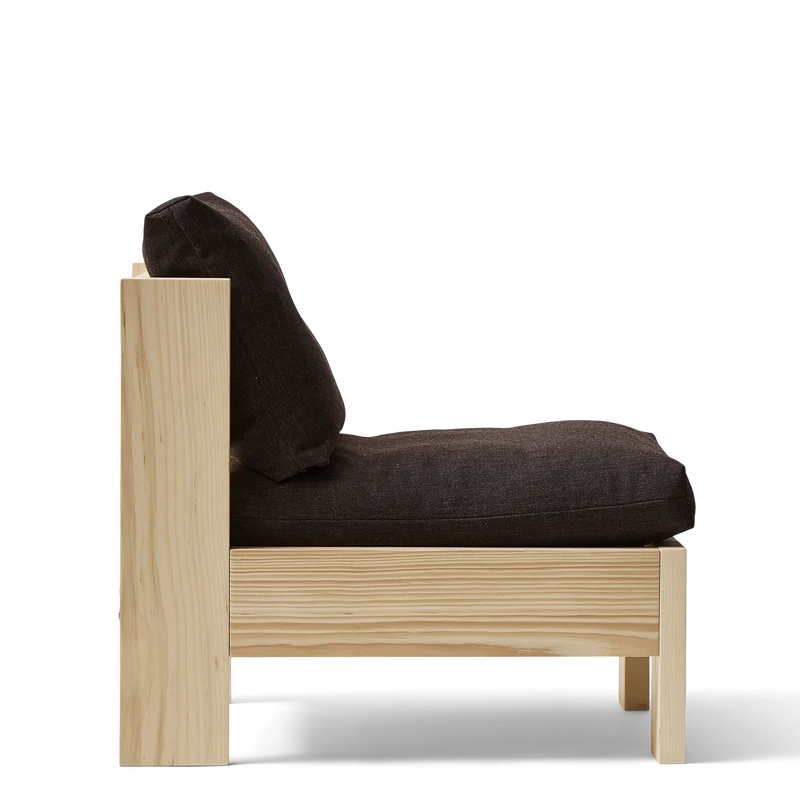 Fauteuil en pin et laine britannique peignée 65x72,5x62,5cm Icon - Form&Refine