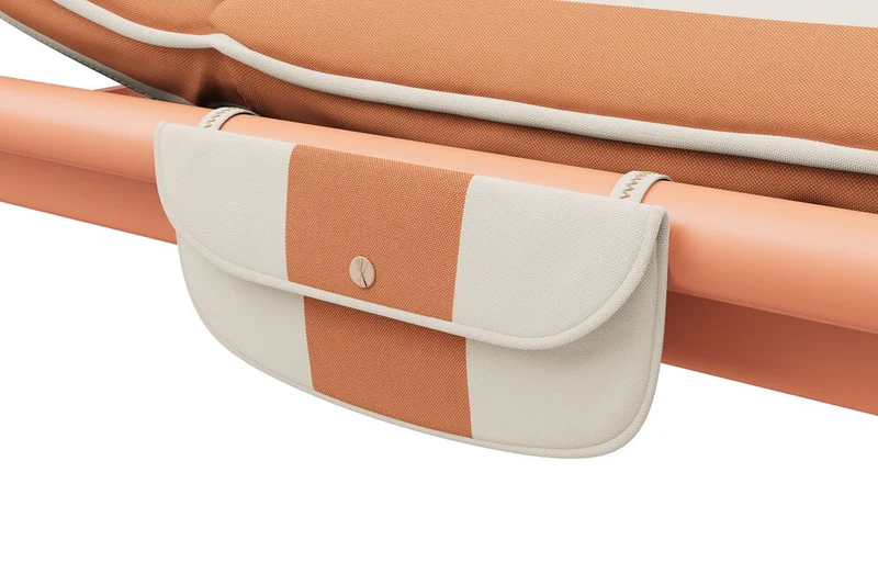 Transat en aluminium orange avec son matelas rayé orange 212x97x39cm Sunbud - Fatboy
