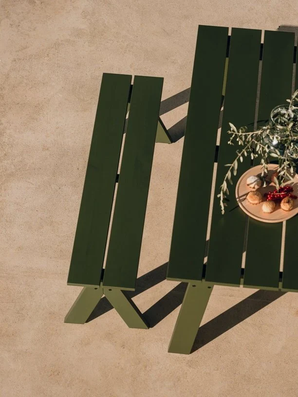 Banc de jardin en bois de pin massif vert forêt 120x40x44cm Navo - noo.ma