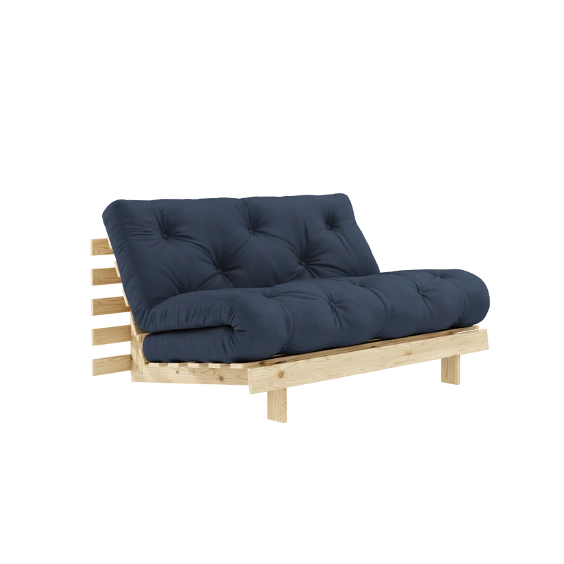 Canapé-lit en pin massif avec matelas bleu marine 140x200cm Raw roots - Karup Design