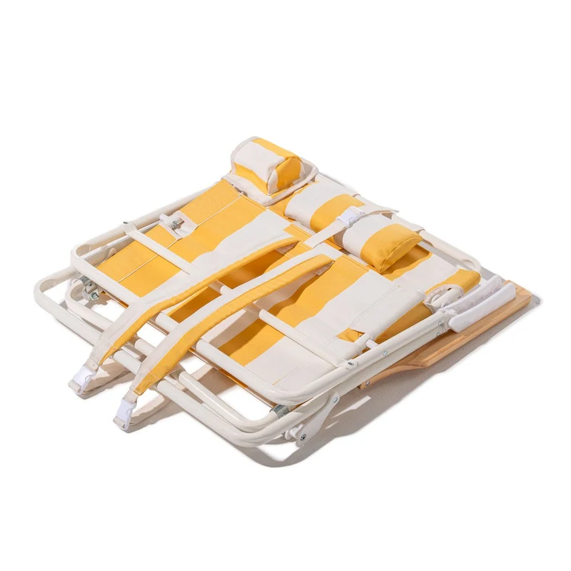 Chaise pliante de plage en toile à rayures jaune Crew Mimosa Stripe The Penny - Business & Pleasure