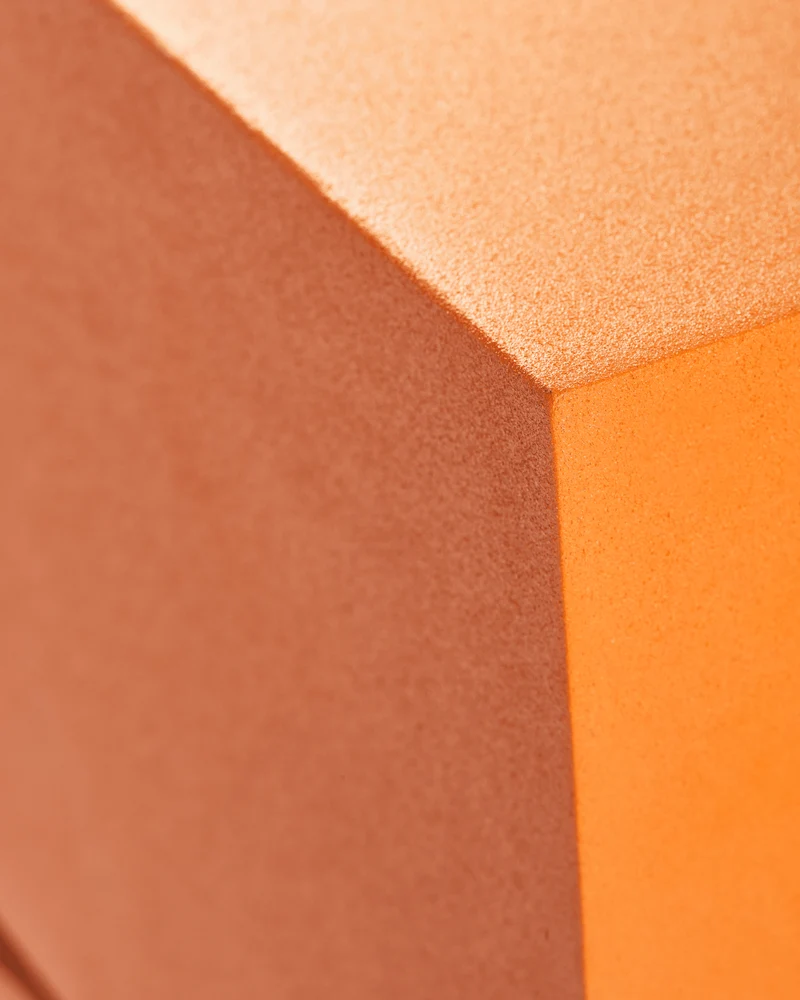 Table d'appoint en métal reyclé orange 45cm Kombo - Pols Potten