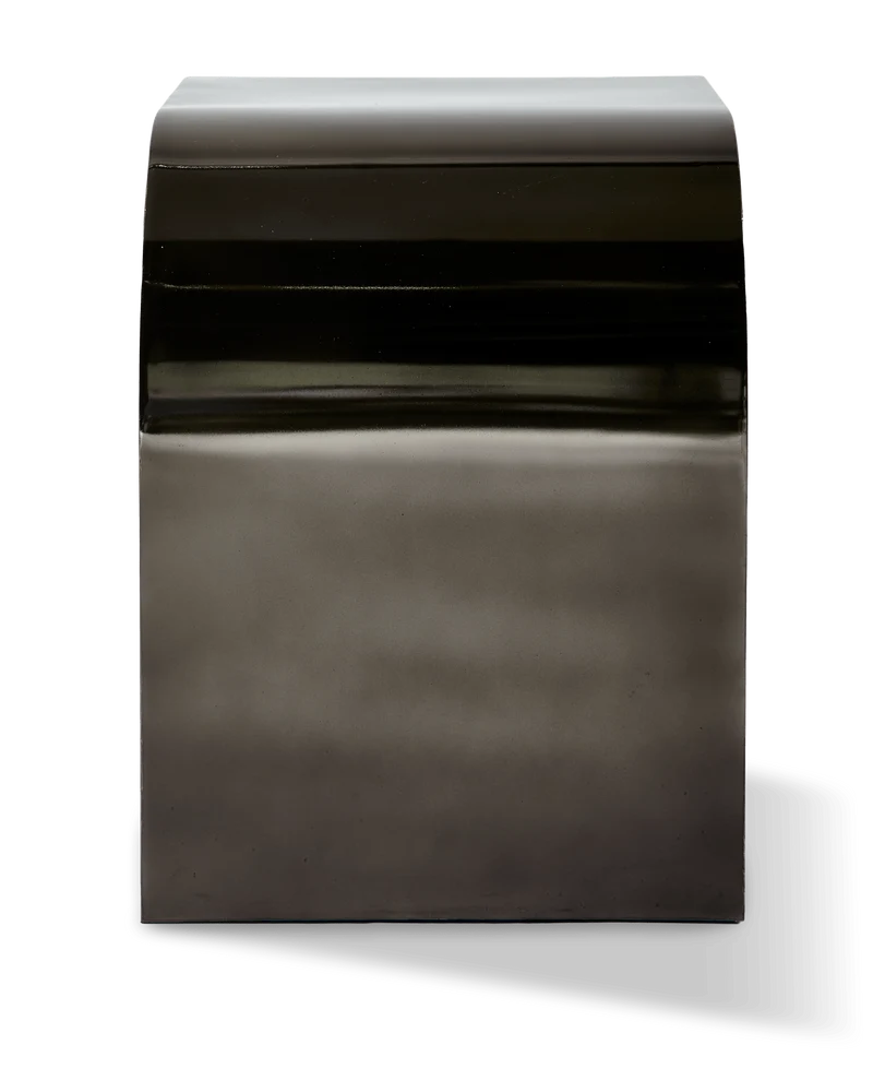 Table d'appoint en métal reyclé noir 45cm Kombo - Pols Potten
