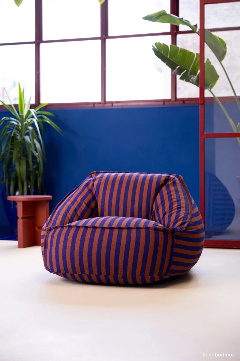 Fauteuil pouf en coton à rayures bleu et bordeaux 105 x 105 x 60 cm Ziggy - Nobodinoz