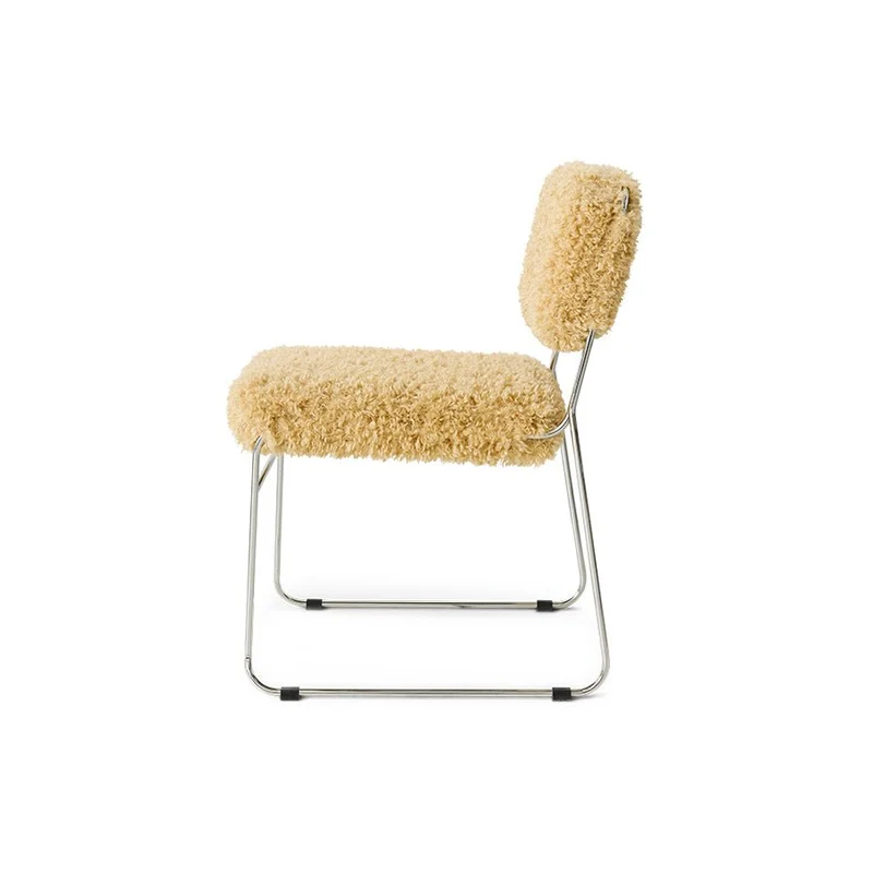 Chaise en tissu duveteux marron et acier chromé Endless - HKLiving
