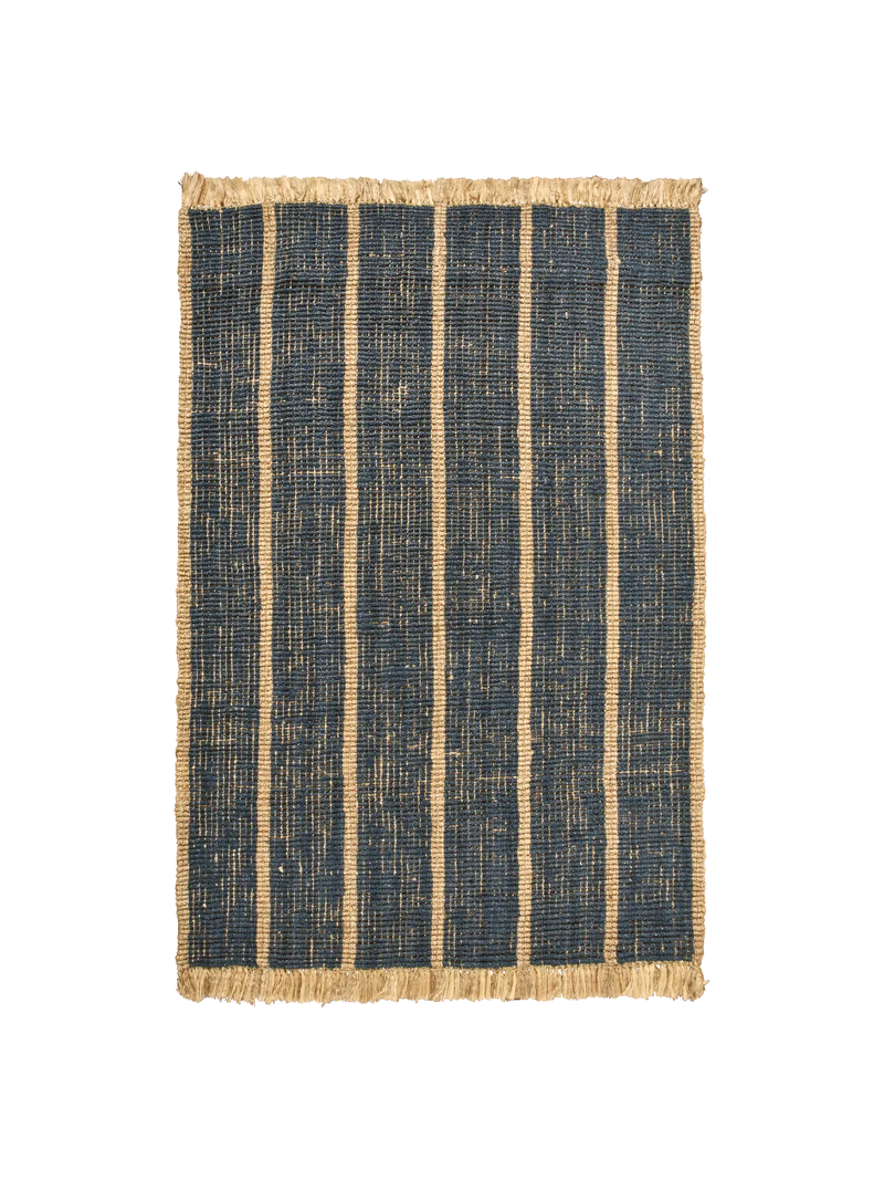 Ferm Living Athens Stripes Teppich - 170 x 240 - Natural/Ink Blue