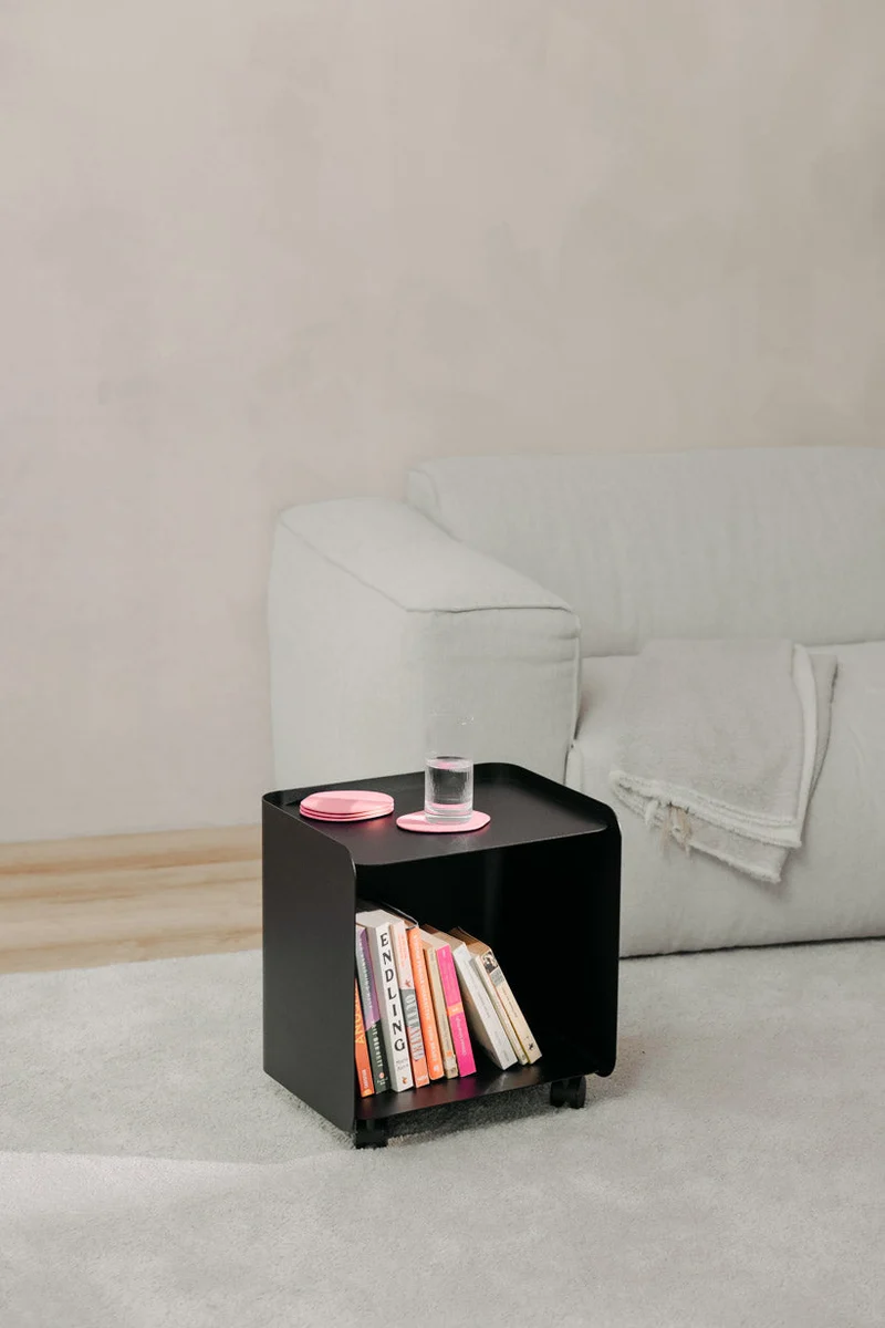 Table d'appoint à roulettes en acier noir 40x30x43,5cm Juno - Metallbude