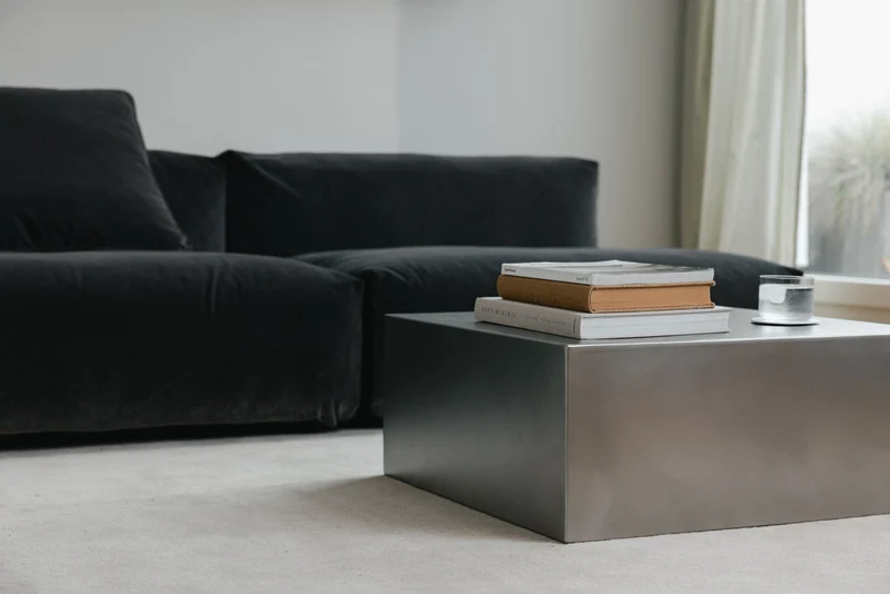 Table basse carrée en acier inoxydable sablé 63x63x27cm Raw c square - Metallbude