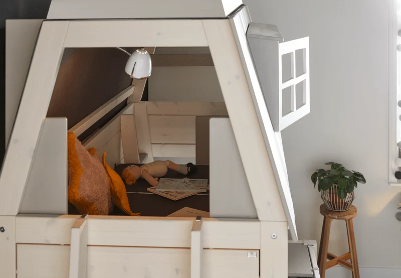 Lifetime Kidsrooms Hausbett - My Hangout Whitewash