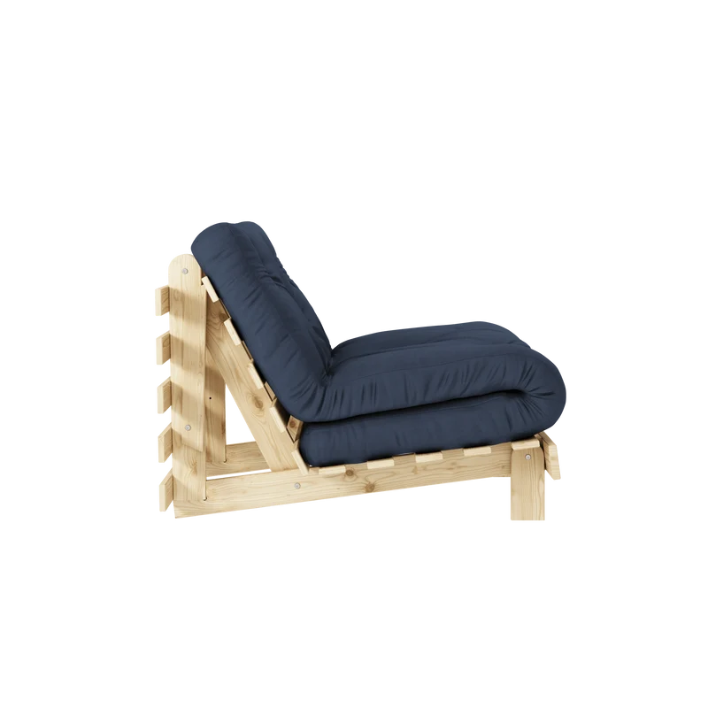 Canapé-lit en pin massif avec matelas bleu marine 90x200cm Raw roots - Karup Design