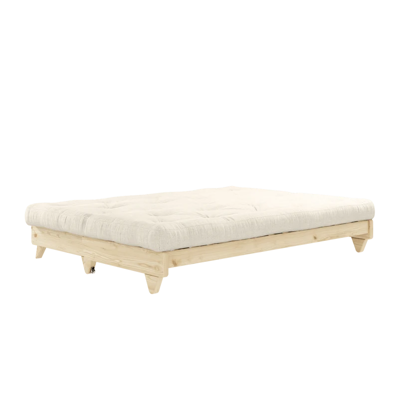 Canapé-lit en pin massif avec matelas en lin 140x200cm Fresh - Karup Design