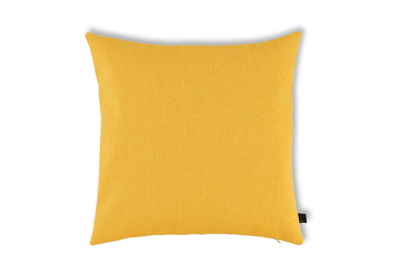 Coussin carré en laine jaune 60x60cm Eli - Fest Amsterdam