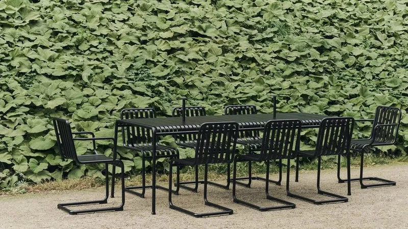 Chaise de jardin en acier gris anthracite Palissade - HAY
