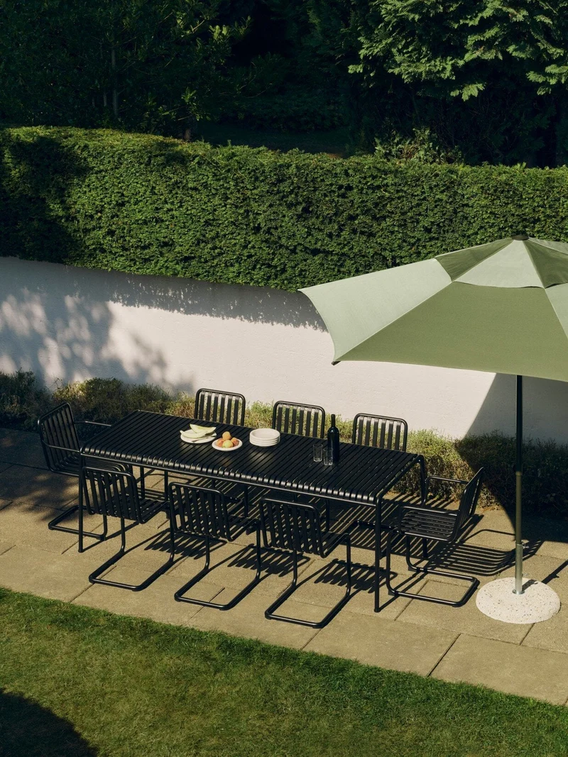 Chaise de jardin en acier gris anthracite Palissade - HAY
