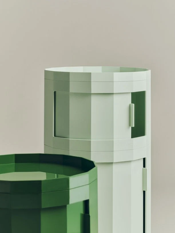 Table de chevet en plastique recyclé vert menthe 2 portes 38x71cm Facet - HAY