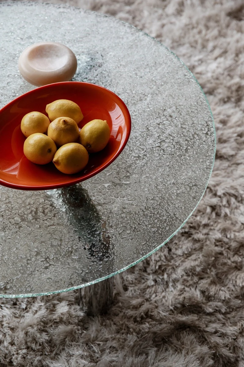 Table basse ronde en verre trempé et acier chromé 80cm Marly - Dutchbone