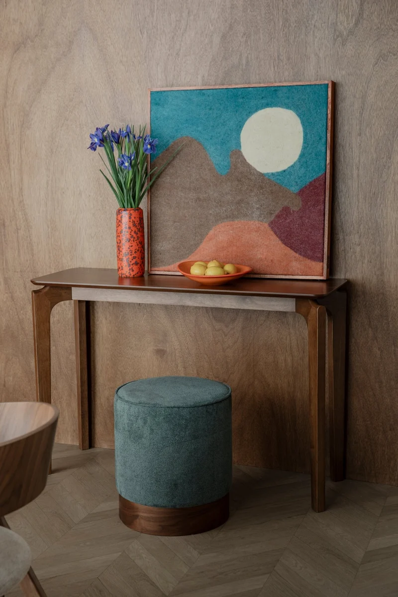 Tabouret rond en tissu vert et bois d'hévéa 41x46cm Bellevue - Dutchbone