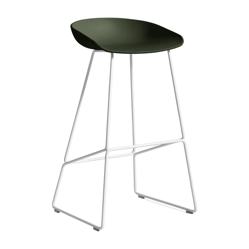 Tabouret de bar en métal vert et piétement blanc 74 cm AAS 38 - Hay