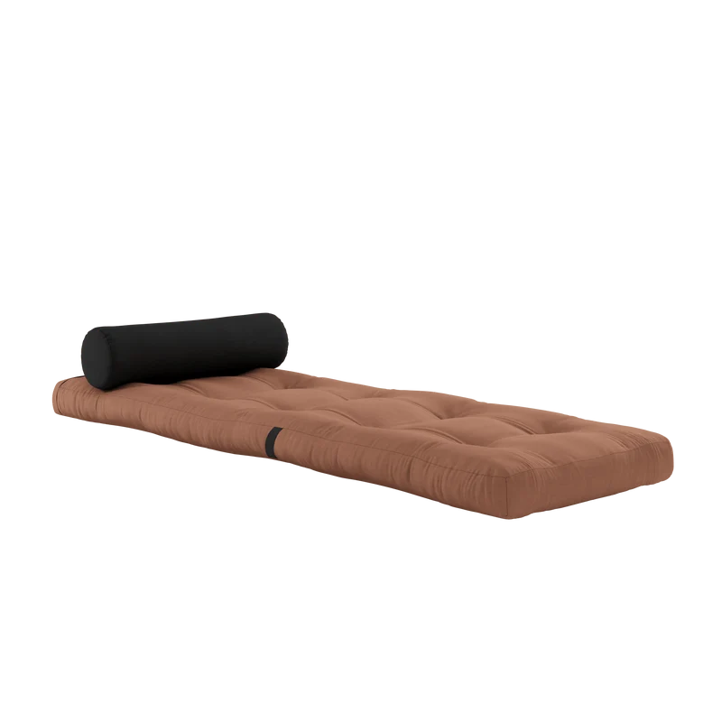 Fauteuil convertible marron clair avec coussin gris foncé 70x120x40cm Wrap - Karup Design