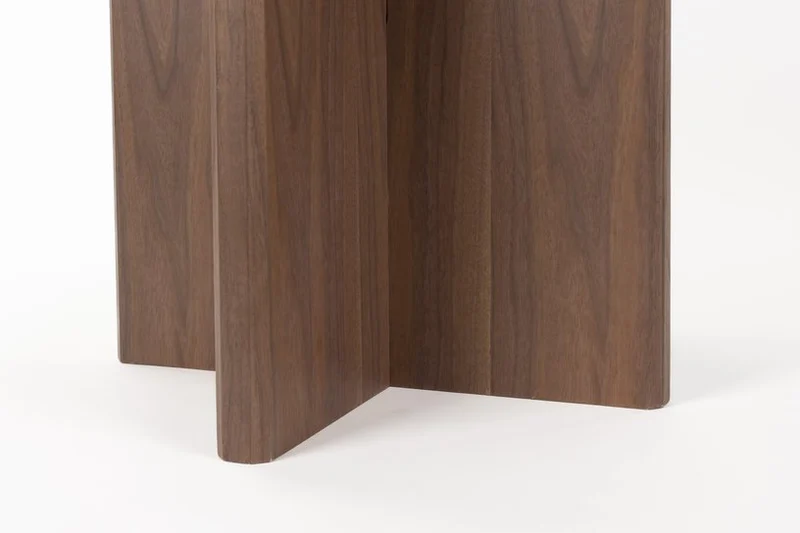 Table à manger ronde en bois marron foncé 120cm Alma - The Cool Republic